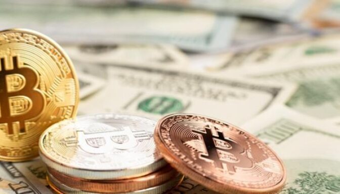 Crypto Blockchain Association Demands Gary Gensler Resign After SEC Chairman Criticizes