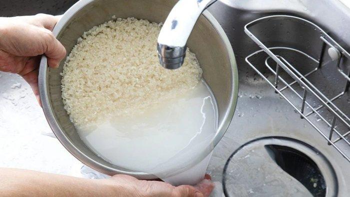 do you have to wash rice before cooking that s what culinary experts say 14858ee
