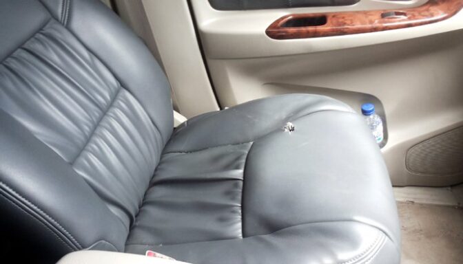 The Dangers Of Changing A Child Seat From A Mattress While Traveling On Vacation
