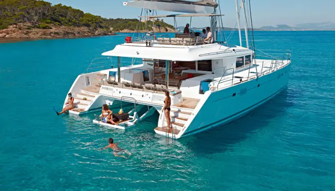 Boat Charter: A Guide to the Ultimate Vacation Experience