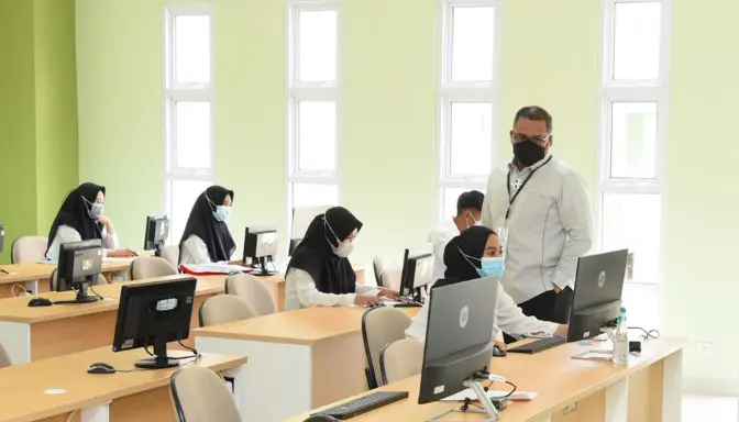 Dress Code UTBK SNBT 2023, Bisa Pakai Kaos Apapun Asalkan...