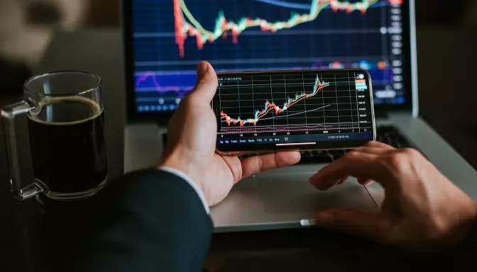 7 Indikator Teknikal Yang Penting Dalam Trading