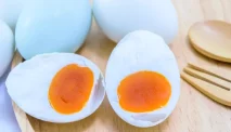 Tips Menyimpan Telur Asin Agar Awet dan Tahan Lama