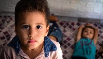 Cucu Hana' Mahmoud Nayem berlindungdi rumah susun yang disewanya. (ABC News)
