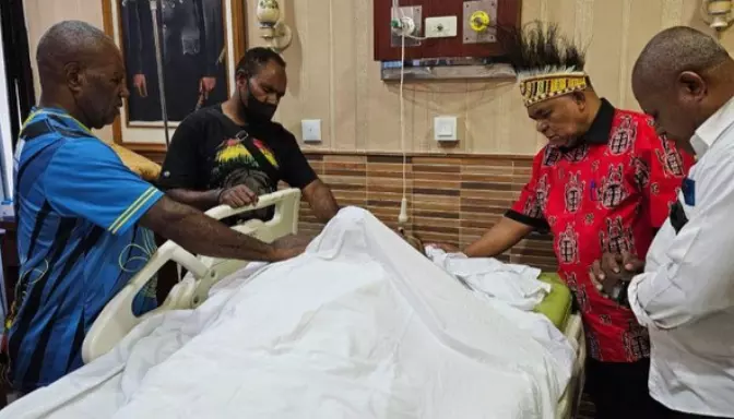 Lukas Enembe Meninggal Dunia