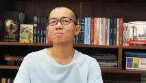 Biografi Tere Liye, Kisah Sukses Anak Petani yang Menjadi Penulis Bestseller