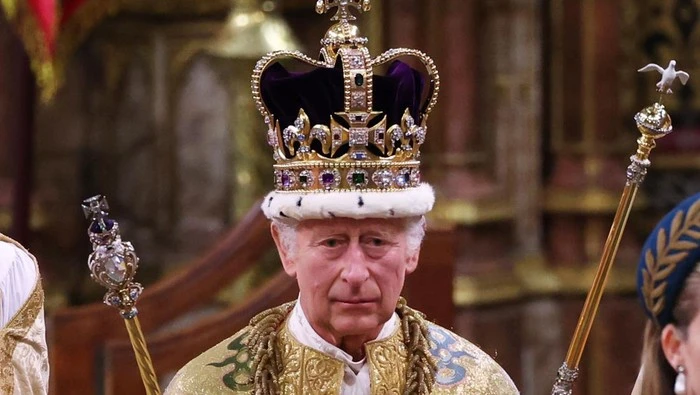 Operasi Prostat Raja Charles III, Kenali Gejalanya Sebelum Telat