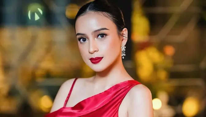 Daftar Pemain Film Munkar, Kisah Horor Balas Dendam dari Pesantren 4 Potret Kaneishia Yusuf sebagai Nisa di Film Munkar
