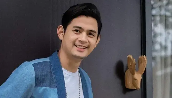 Daftar Pemain Film Munkar, Kisah Horor Balas Dendam dari Pesantren 3 Potret Miqdad Addausy sebagai Ustadz di Film Munkar