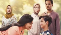 Sinopsis Film Air Mata di Ujung Sajadah, Kisah Cinta dan Pengorbanan Zainal dan Aisyah