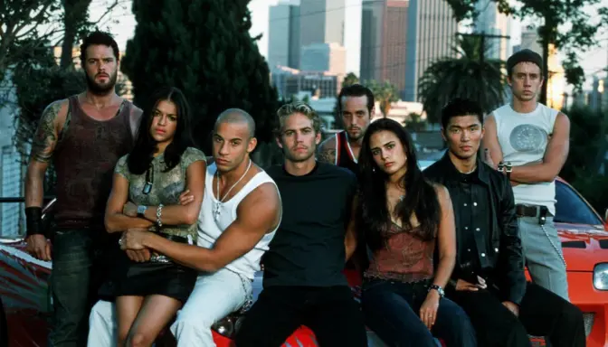 Sinopsis The Fast and the Furious, Ngebut Bareng Dominic Toretto dan Gengnya