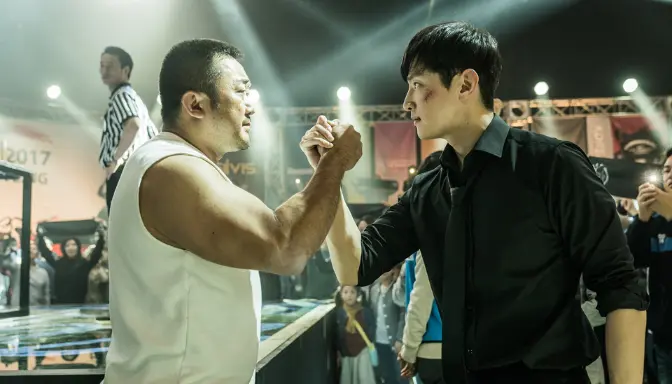 10 Rekomendasi Film Ma Dong Seok yang Wajib Ditonton 5 Film Ma Dong Seok - Champion (2018)