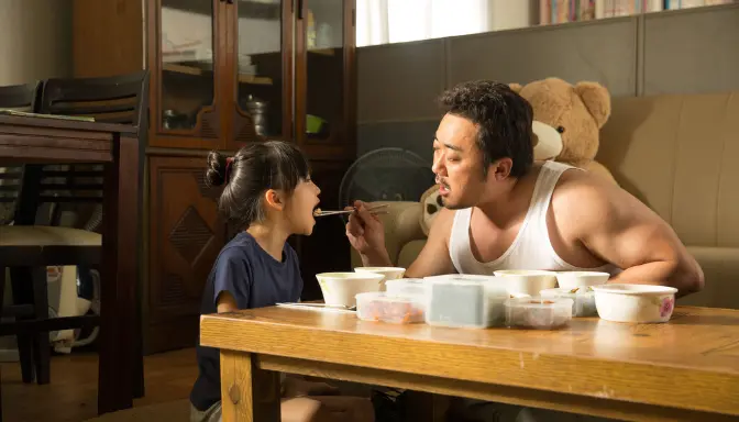 10 Rekomendasi Film Ma Dong Seok yang Wajib Ditonton 4 Film Ma Dong Seok - The Soul-Mate (2018)