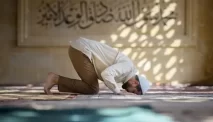 Sujud Sahwi: Waktu, Bacaan, dan Tata Cara Melakukannya