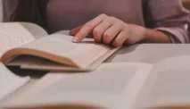 Memahami Perbedaan Cerpen dan Novel