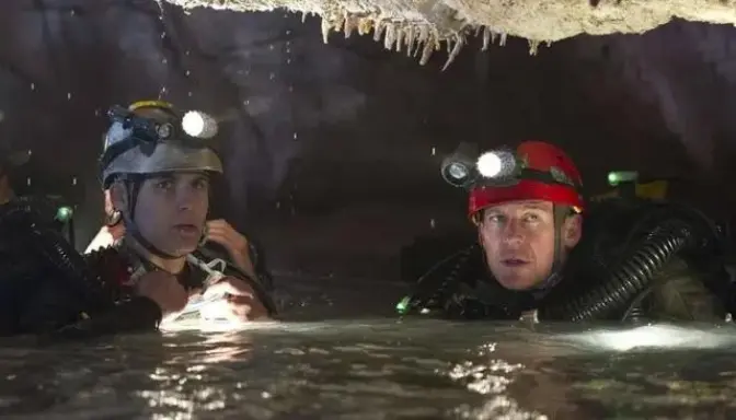 Sinopsis Film The Cave, Kisah Nyata Penyelamatan Tim Sepak Bola Thailand