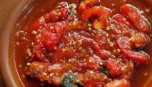 Resep Sambal Terasi Tomat, Sensasi Pedas Gurih yang Bikin Ketagihan