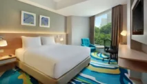 Hotel Holiday Inn Express Jakarta Wahid Hasyim, Pilihan Nyaman di Pusat Kota