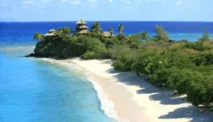 Pantai Virgin, Karangasem, Bali: Permata Tersembunyi di Timur Pulau Dewata