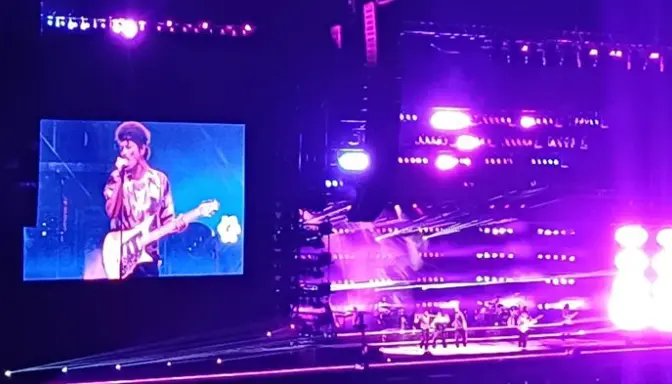 Bruno Mars Guncang Jakarta, Ucapkan 'Aku Kangen Kamu Sayang' di Panggung