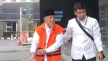 Tersangkut Korupsi, Eks Gubernur Malut Abdul Gani Kasuba Divonis 8 Tahun Penjara
