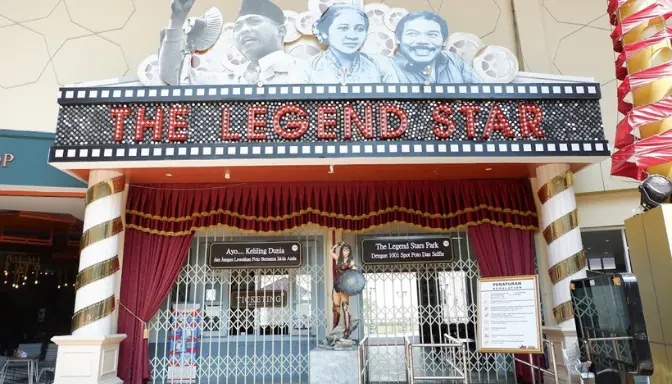 Petualangan Seru di Jatim Park 3, Destinasi Wisata Keluarga yang Tak Terlupakan 3 The Legend Star: Keliling Dunia dan Bertemu Tokoh Terkenal
