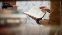 10 Rekomendasi Novel Terbaik yang Wajib Dibaca Tahun 2024