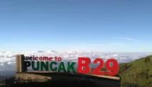 Puncak B29: Pesona Negeri di Atas Awan di Lumajang