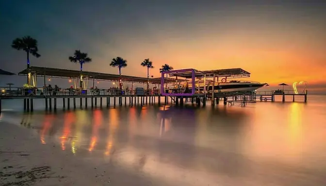 Pantai Teluk Awur, Destinasi Wisata Eksotis di Jepara