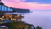 Hotel Uluwatu Bali Terbaik 2025, Dari Vila Mewah hingga Penginapan Boho-Chic