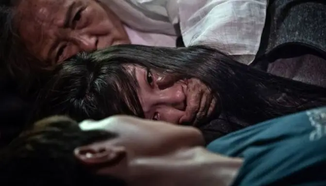 0.0 MHz (2019), Kisah Klub Paranormal Korea yang Menghidupkan Frekuensi Kematian