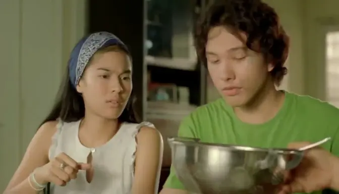 Film Antara Cinta dan Persahabatan - Ada Apa dengan Cinta (2002)