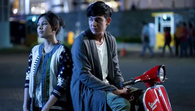 Film Antara Cinta dan Persahabatan - Teman Tapi Menikah (2018)