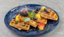 Lezatnya Sarapan Akhir Pekan, Resep Waffle Renyah yang Bikin Nagih!