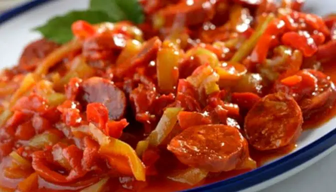 Resep Sosis Asam Manis, Lauk Andalan yang Anti Ribet Dijamin Bikin Lahap Makan!