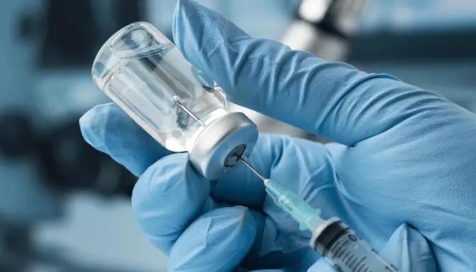 Efek Samping Vaksin Meningitis dan Tips Mengatasinya