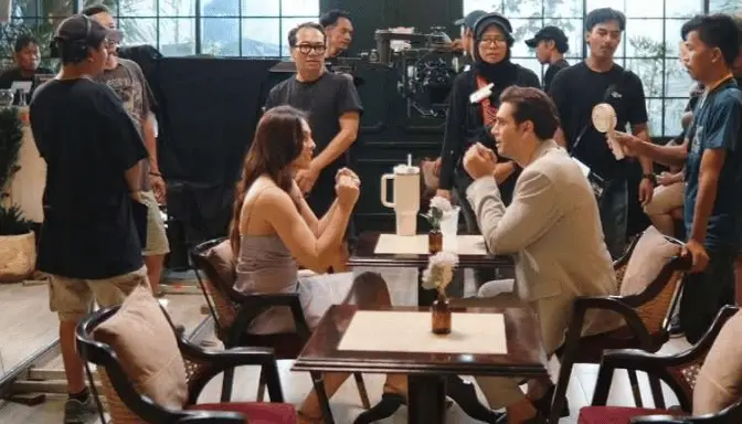 Sinopsis Film Love Therapy, Kisah Martin dan Dara Hadapi Krisis Rumah Tangga